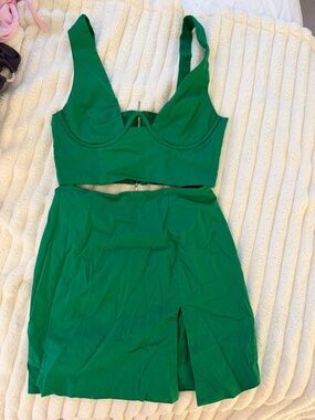 Runaway the Label Green Two-Piece V-Neck Dress Set Never Worn